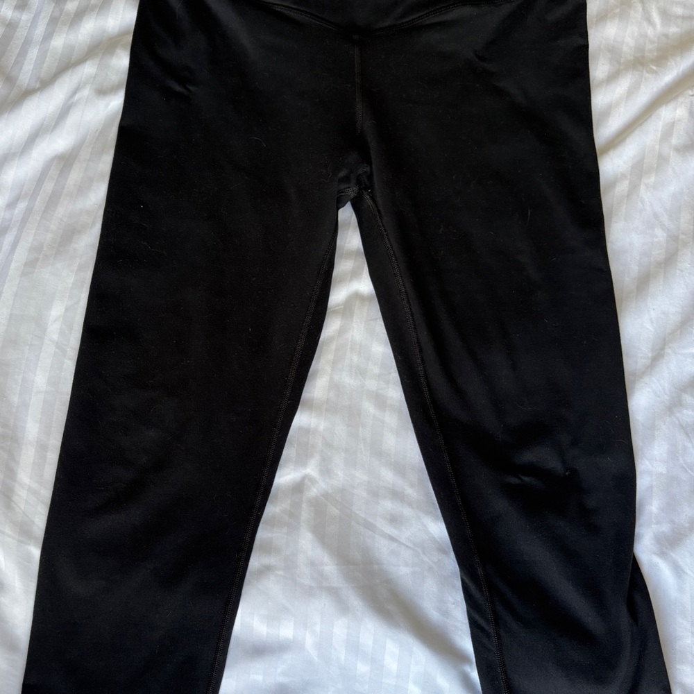 Fabletics Black capri Leggings